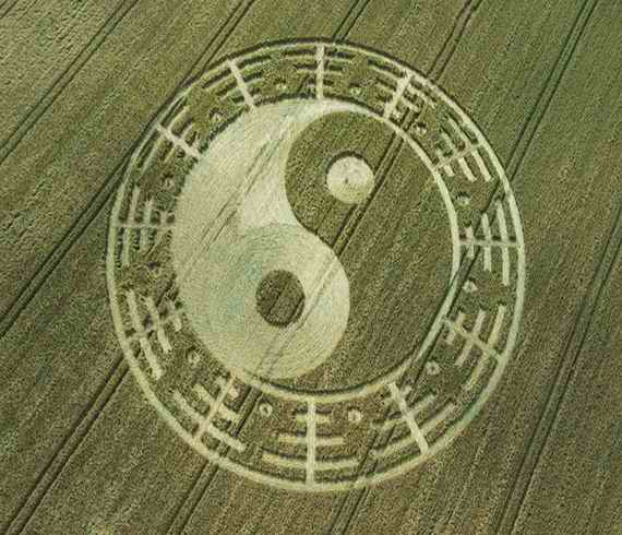 The all seeing eye and the symbol chosen by the devil surrounds the symbol for china.